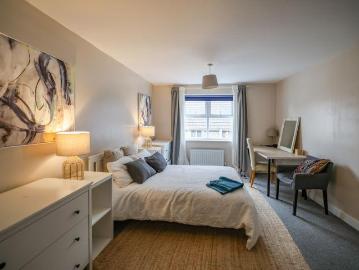 3 bedroom apartment for sale