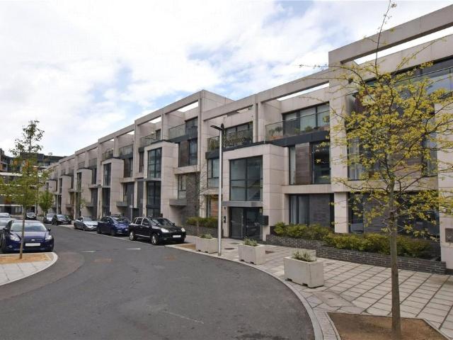 3 bedroom apartment for sale