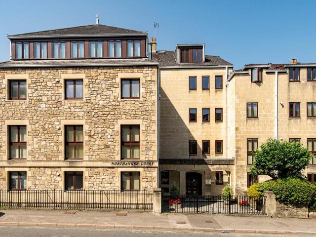 3 bedroom apartment for sale