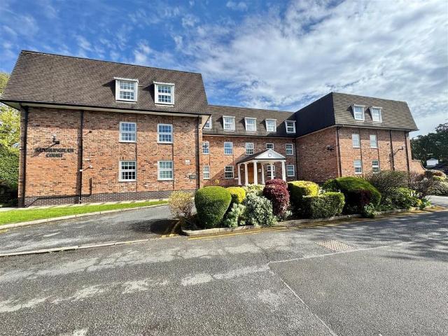 3 bedroom apartment for sale