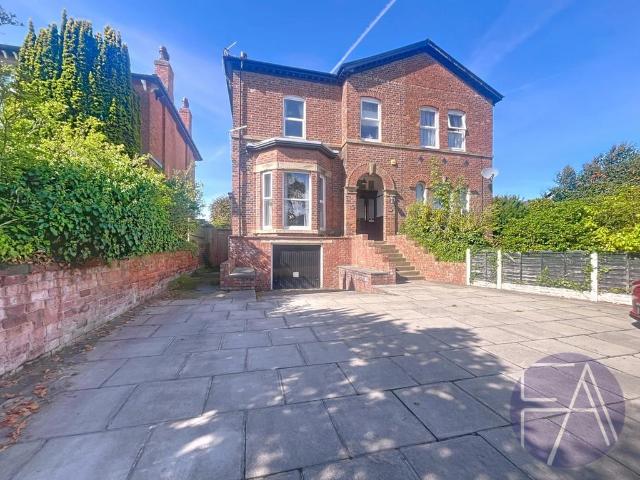 3 bedroom apartment for sale