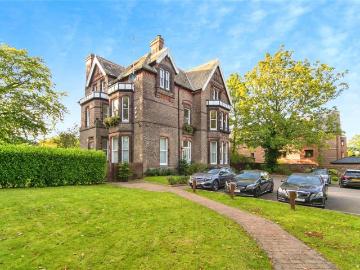 3 bedroom apartment for sale