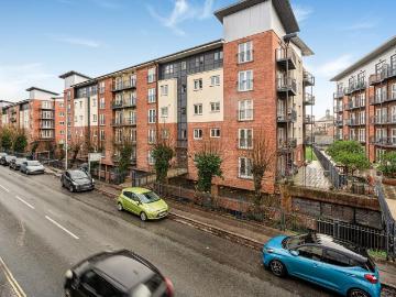 3 bedroom apartment for sale