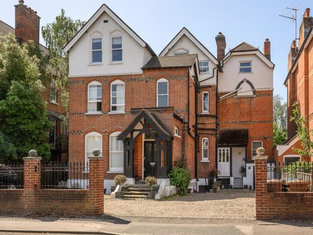 3 bedroom apartment for sale