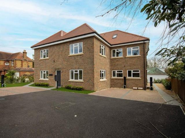 3 bedroom apartment for sale