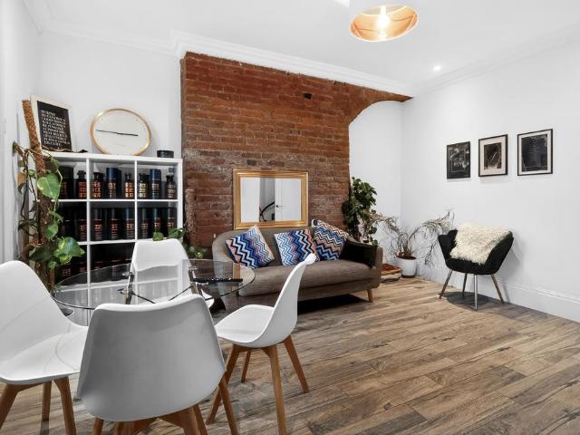 3 bedroom apartment for sale