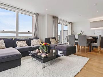3 bedroom apartment for sale
