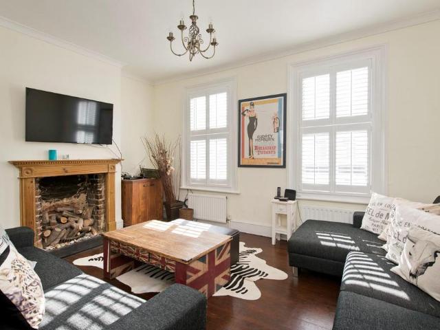 3 bedroom apartment for sale