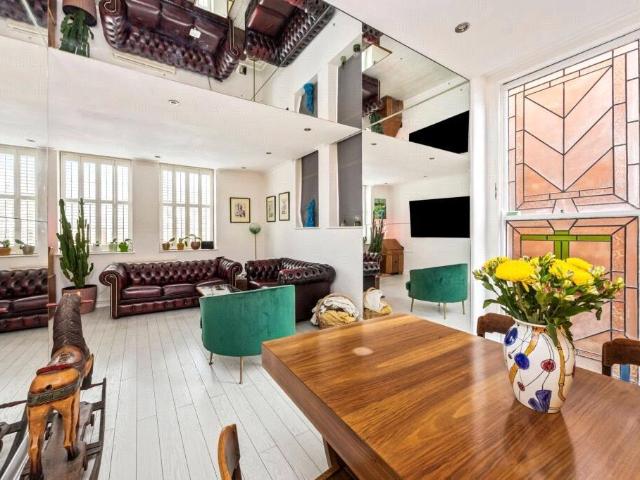 3 bedroom apartment for sale