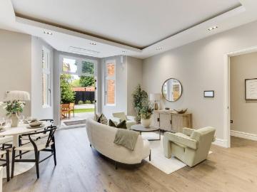 3 bedroom apartment for sale