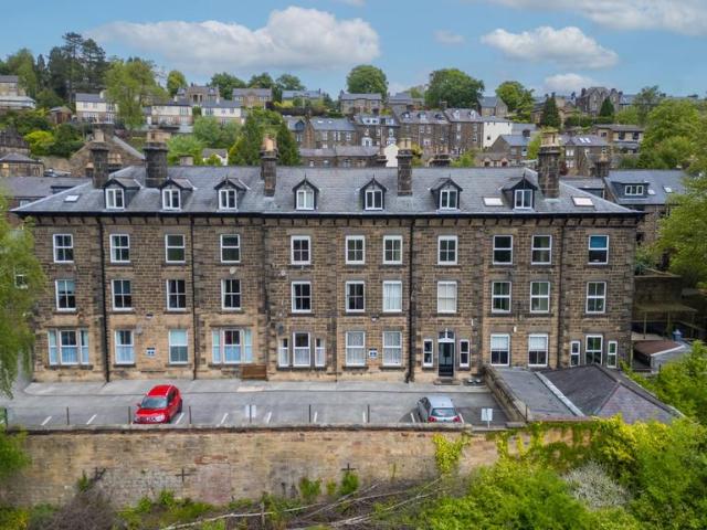 3 bedroom apartment for sale