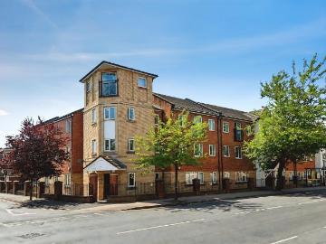 3 bedroom apartment for sale
