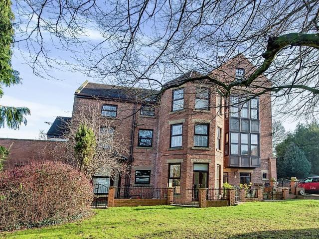 3 bedroom apartment for sale