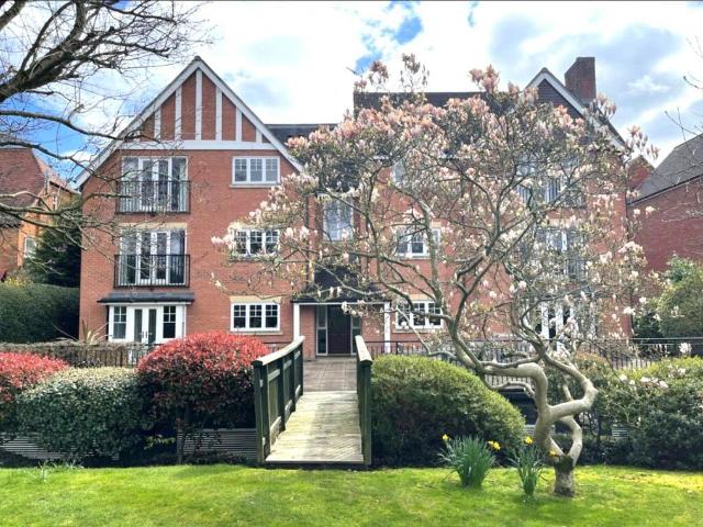 3 bedroom apartment for sale