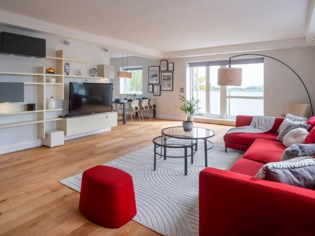3 bedroom apartment for sale