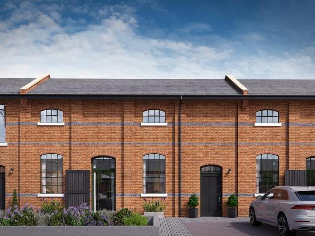 3 bedroom terraced house for sale
