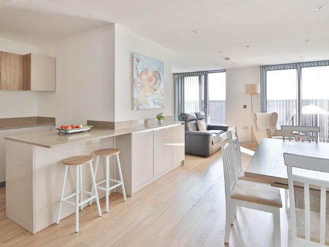 3 bedroom apartment for sale