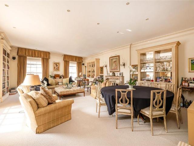 3 bedroom apartment for sale