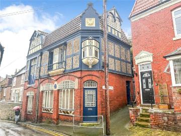 3 bedroom apartment for sale