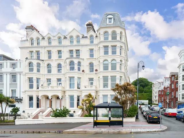 3 bedroom apartment for sale