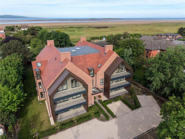 3 bedroom apartment for sale