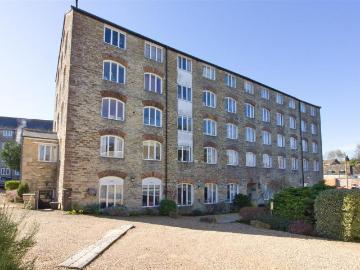 Malmesbury, Wiltshire county, Southdowns