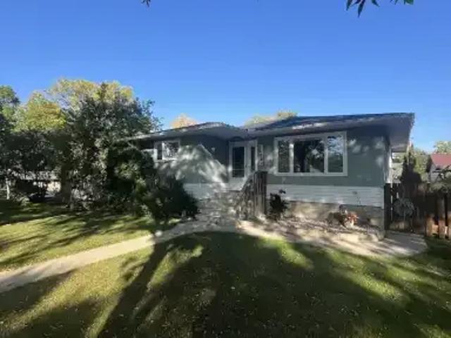 3 Bedroom Apartment Fort Saskatchewan AB 104179528