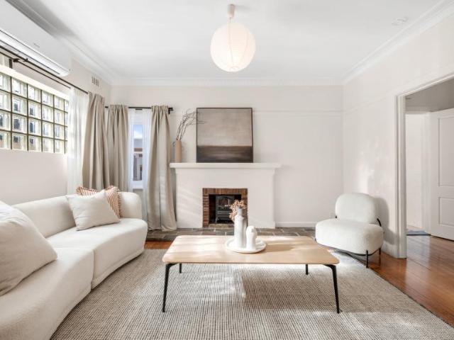 3 Bedroom Apartment Glenroy VIC 103245838