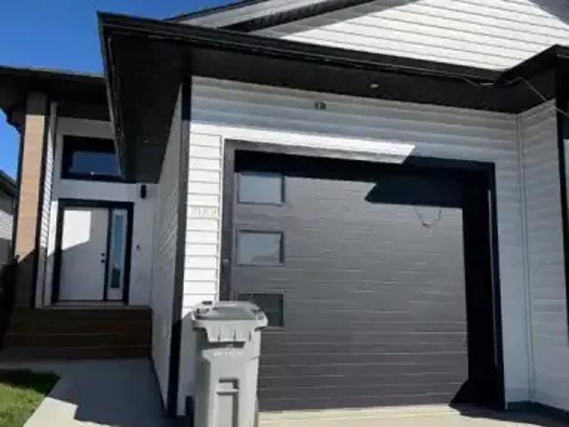 3 Bedroom Apartment Grande Prairie AB 105602221