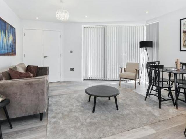 3 Bedroom Apartment Harrow Harrow 73222578