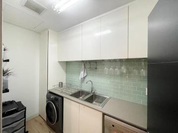 3 Bedroom Apartment in Midfield Estate