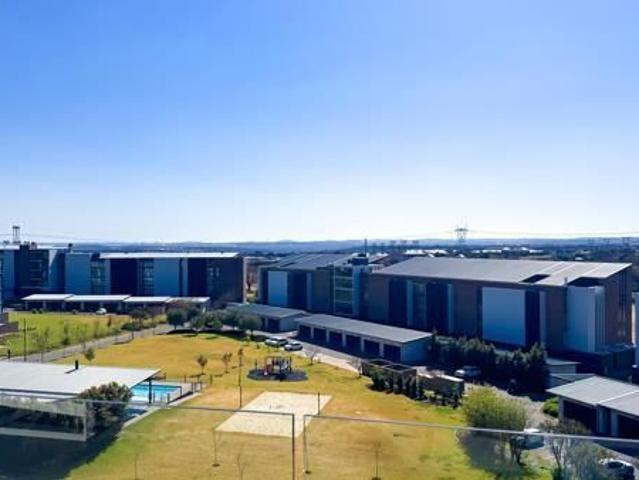 3 Bedroom Apartment in Midstream Estate