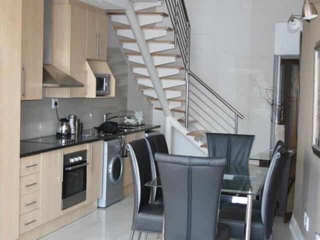 3 Bedroom Apartment in Morningside