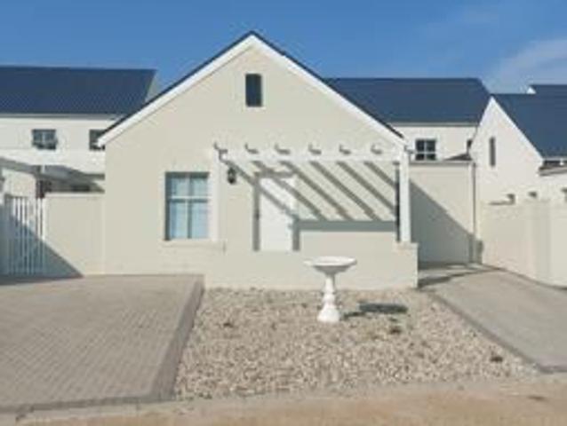 3 Bedroom Apartment in Nuutgevonden