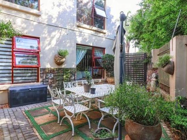 3 Bedroom Apartment in Noordheuwel