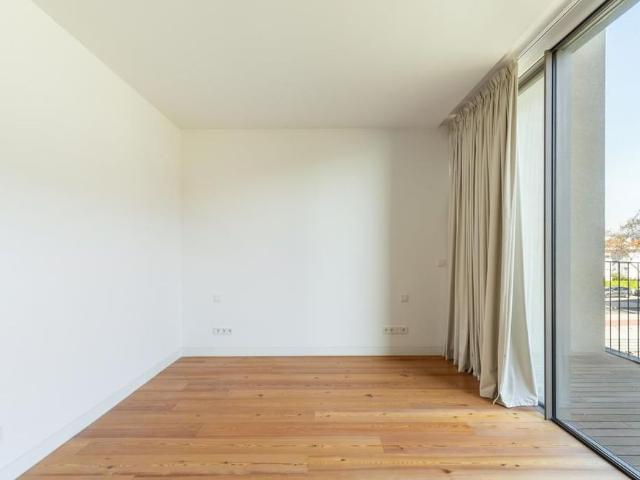 3 Bedroom Apartment in One Living Rentals, Gandarinha, Cascais