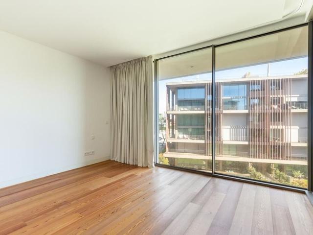 3 Bedroom Apartment in One Living Rentals, Gandarinha, Cascais