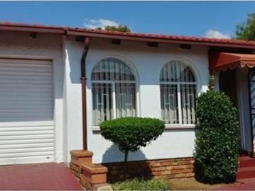 3 Bedroom Apartment in Ormonde