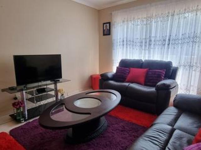 3 Bedroom Apartment in Bela Warmbaths