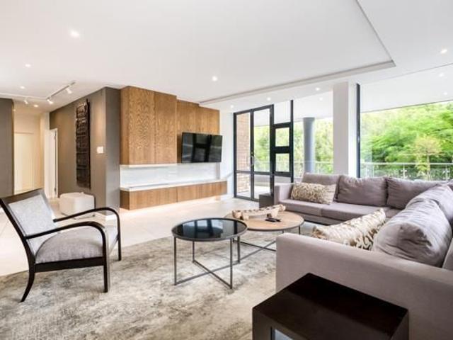 3 Bedroom Apartment in Benmore Gardens