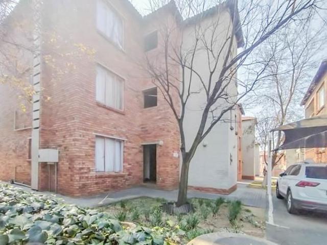 3 Bedroom Apartment in Birchleigh