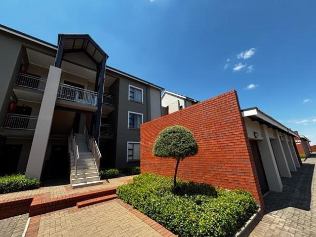 3 Bedroom Apartment in Centurion Central