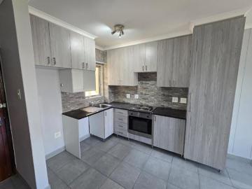 3 Bedroom Apartment in Chase Valley Downs
