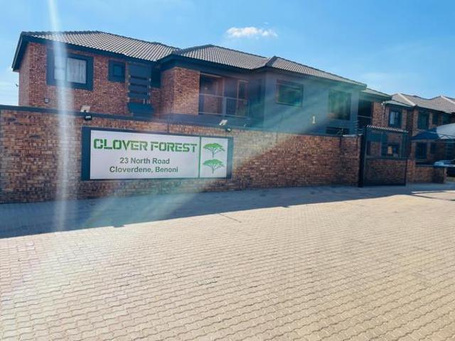 3 Bedroom Apartment in Cloverdene