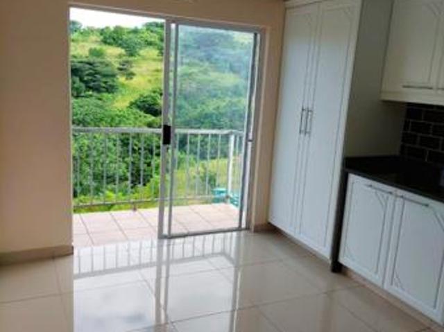 3 Bedroom Apartment in Dawncrest