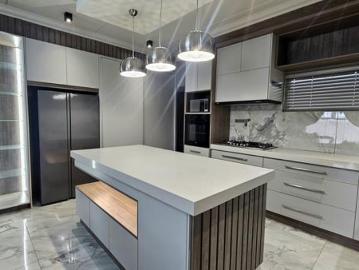 3 Bedroom Apartment in El Toro Park