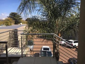 3 Bedroom Apartment in Emmarentia