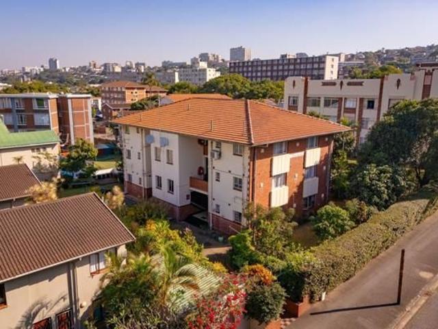 3 Bedroom Apartment in Essenwood