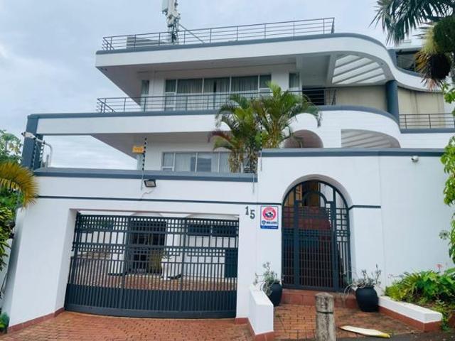 3 Bedroom Apartment in Glenwood