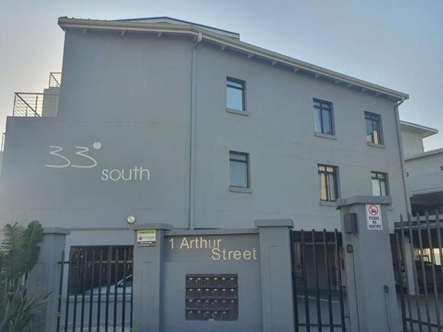3 Bedroom Apartment in Gonubie